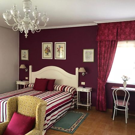Hostal Juan Rosal Ngoại thất bức ảnh